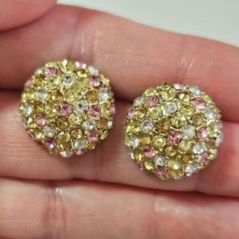 Gold Tone Metal round rhinestone earrings pastel pink